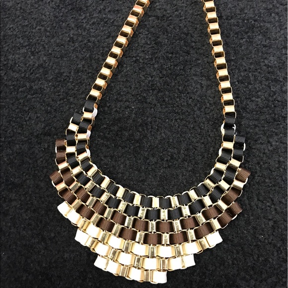 Multi Color Statement Necklace - Picture 4 of 4