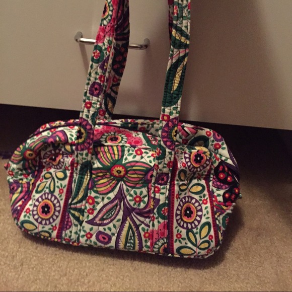 Vera Bradley 100 handbag viva la Vera