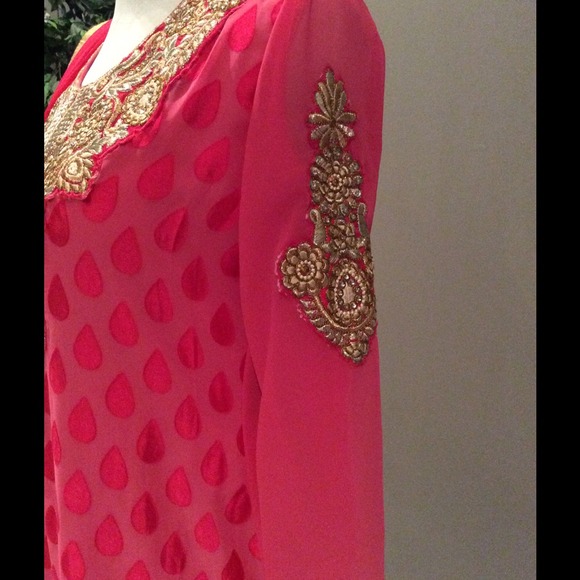 Sold - Picture 3 of 4