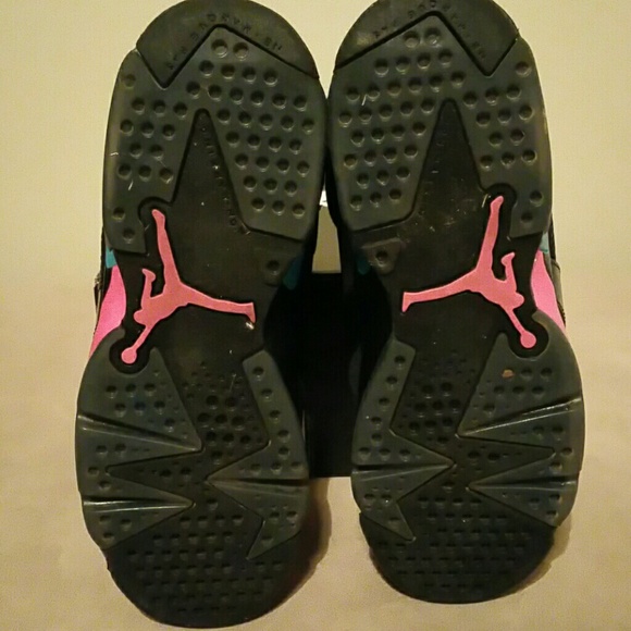 SOLD - Picture 3 of 4