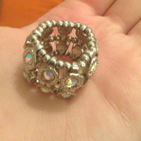 RING BUNDLE $4 - Picture 4 of 4