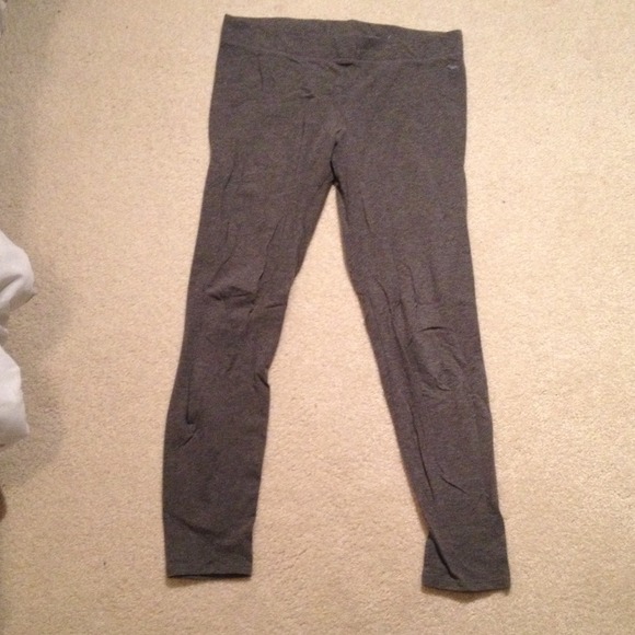 Gray Victoria's Secret legging