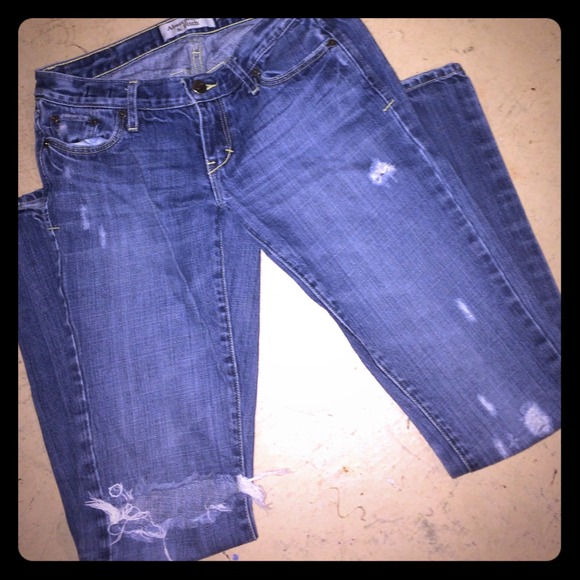 A&F ripped skinny jeans