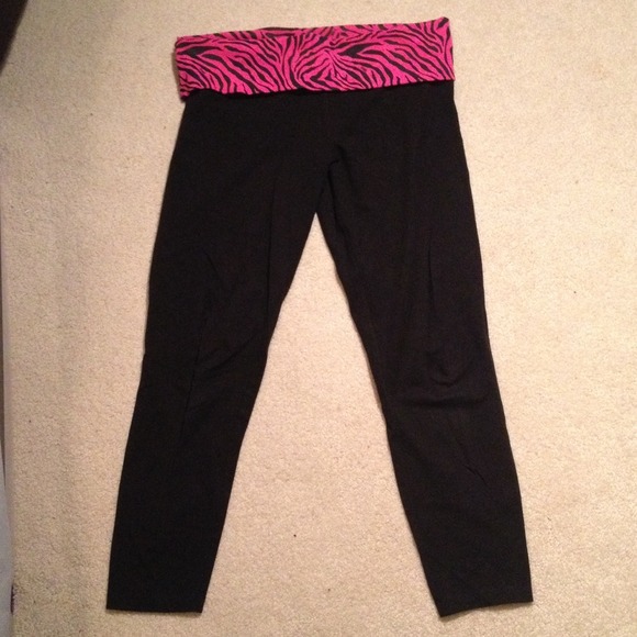 Pink zebra Nike leggings