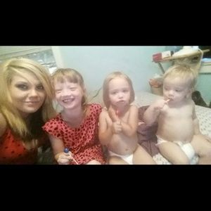 !!!!MEET YOUR BUYER//SELLER!!!! ((AMAZING AMANDA))