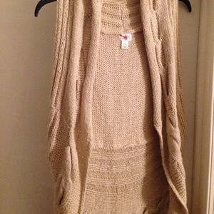 Quilted sleeveless vest