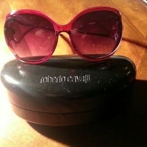 ?$ 85 ?Roberto cavalli Sun glasses ?box included