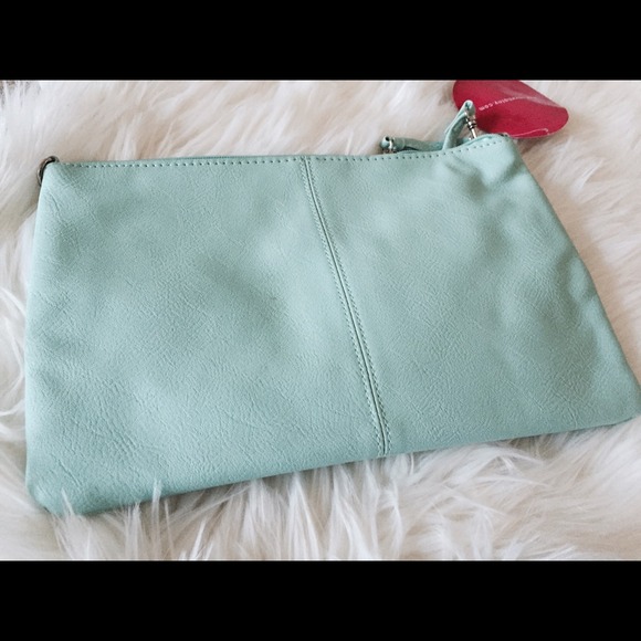 🚫DONATED🚫 NWT PURSE - Picture 2 of 3