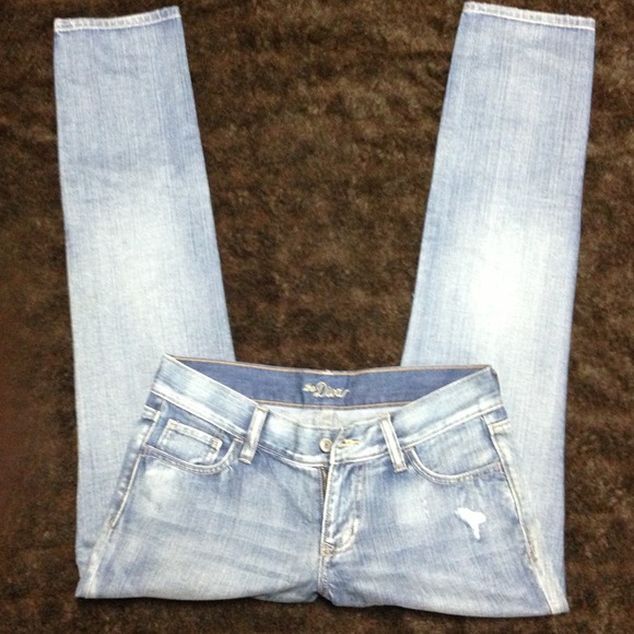 Old navy distressed skinny jeans