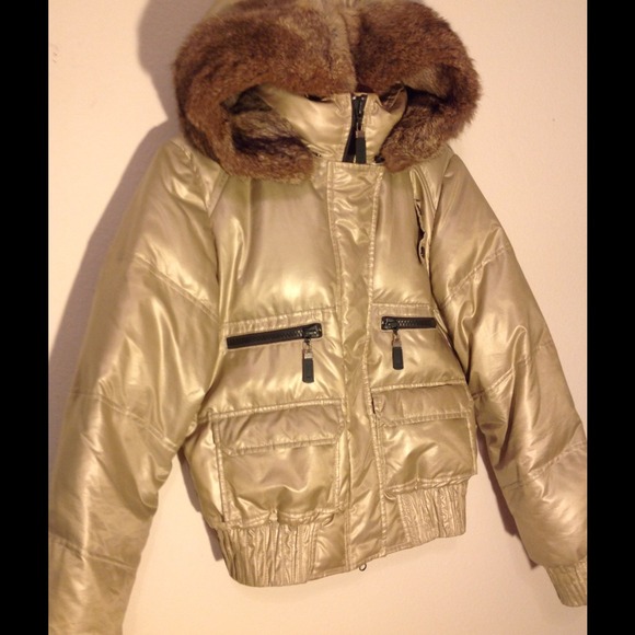 NWOT Zara Rabbit Fur Puffer - Picture 4 of 4
