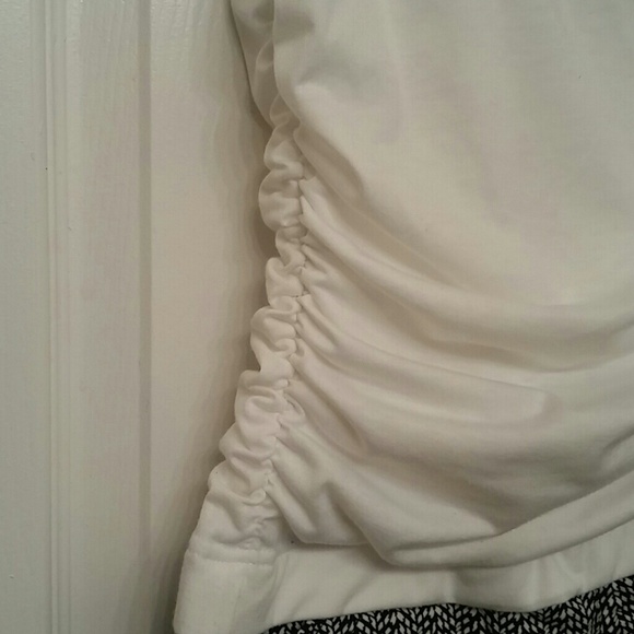 SOLD Black and White One Shoulder Romper - Picture 2 of 4