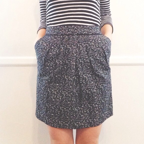 Ann Taylor knee-length skirt