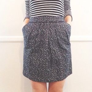 Ann Taylor knee-length skirt