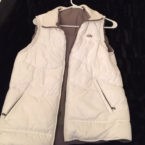 Gray and white reversible Nike puffer vest