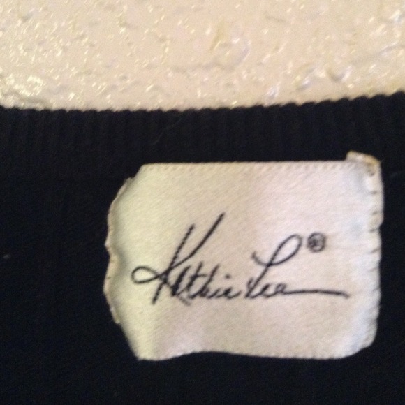 KATHIE LEA SWETER - Picture 4 of 5