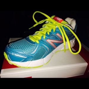 Brand New, New Balance Athletic Shoes size 8