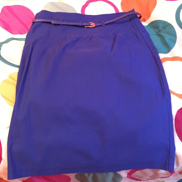 💙Fitted Pencil Skirt💙