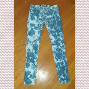 Patterned skinny jeans