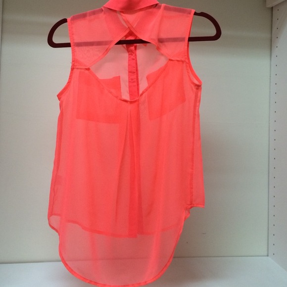 Pink neon top - Picture 2 of 2