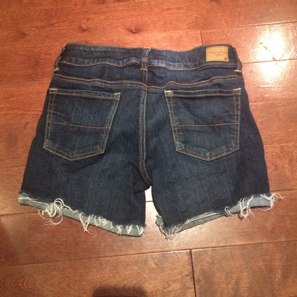 American Eagle stretch midi shorts. - Picture 2 of 2