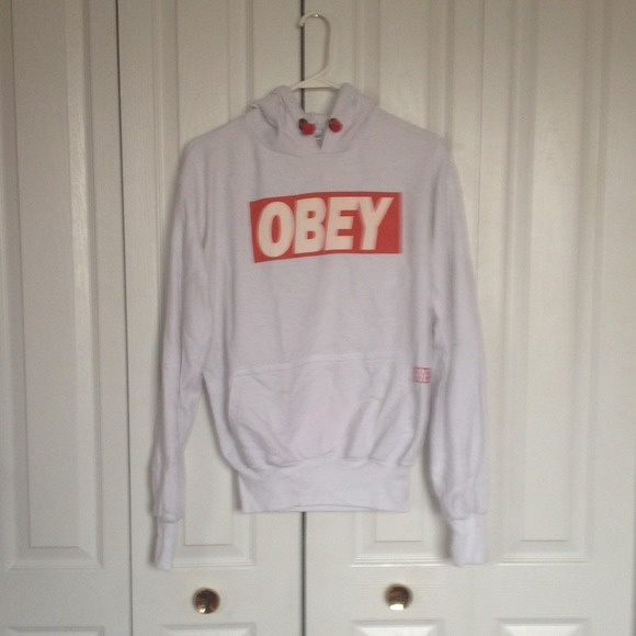 Worn Obey Sweater 😛