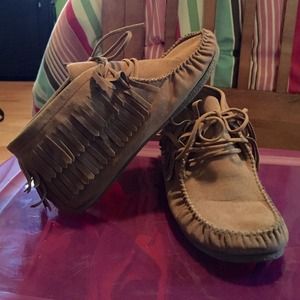 Caramel short moccasin boots