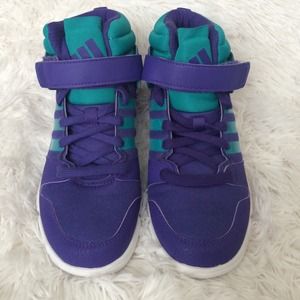 🔴SOLD🔴 Adidas Sneakers