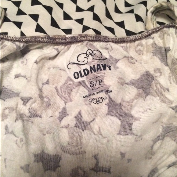 Tank top - Picture 2 of 2