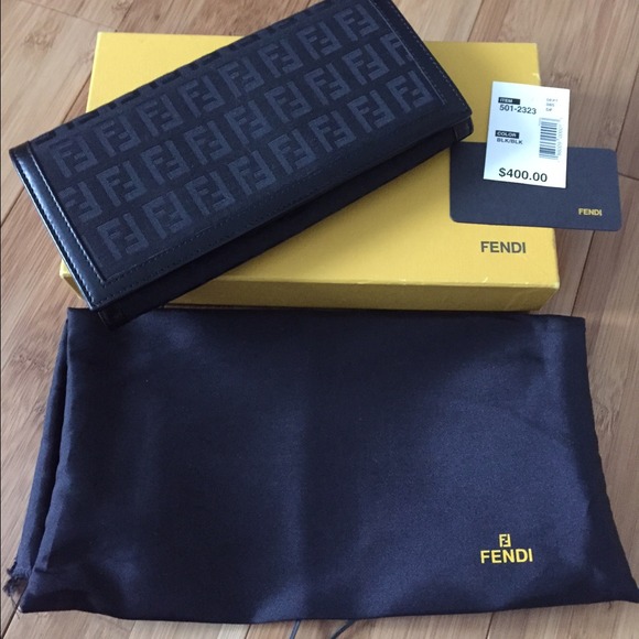 FENDI WALLET