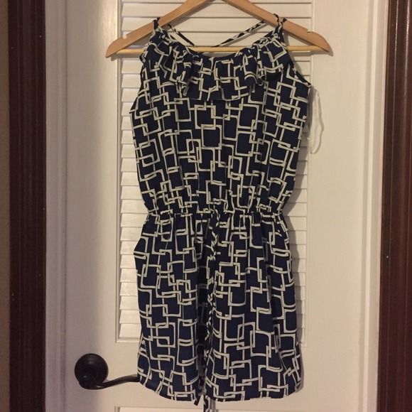 💥 PRICE DROP💥 BRAND NEW Loila Short Romper