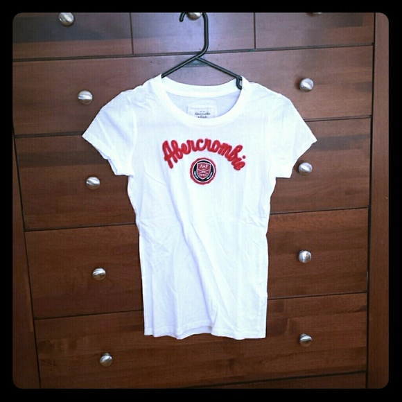 Abercrombie and fitch white tee