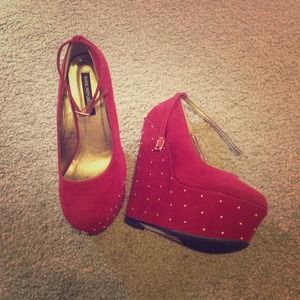SOLD SOLD SOLD: sexy Red studded platform heels