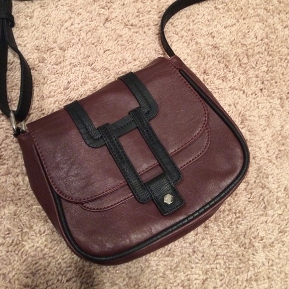 Romeo and Juliet cross body purse