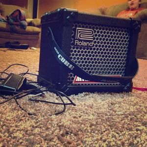 Micro cube amplifier