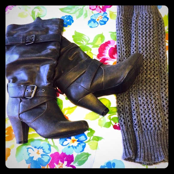 Grey 3inch Heeled Boots With Grey Knit Leg Warmers
