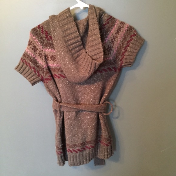 Sweater - Picture 2 of 3
