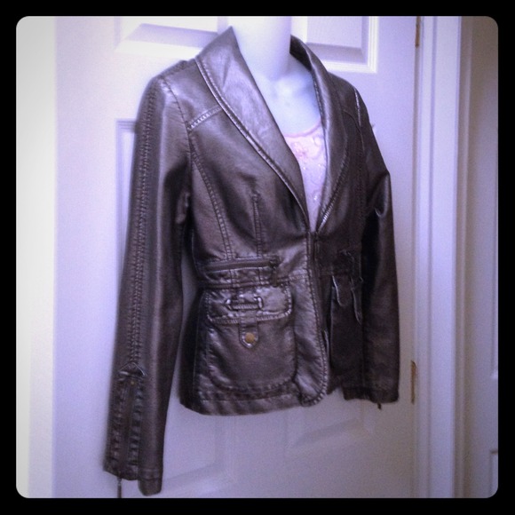 TCEC Metallic Jacket