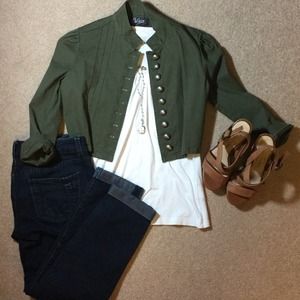 NWT Dark Green Crop Jacket w/ Round Silver Buttons