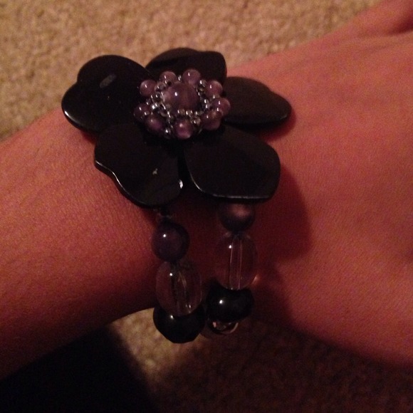 Flower bracelet