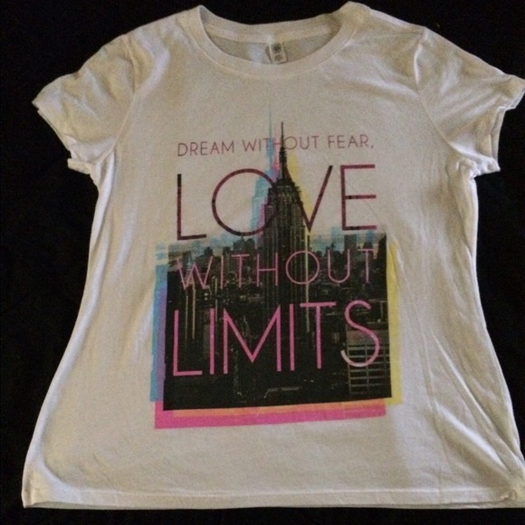 Dream Without Fear, Love Without Limits
