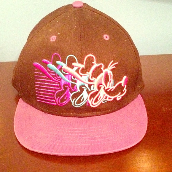 Goofy flat rim SnapBack cap