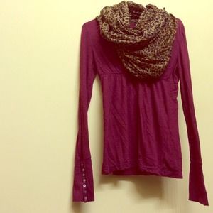 Long Sleeve Babydoll Style Maroon V-neck