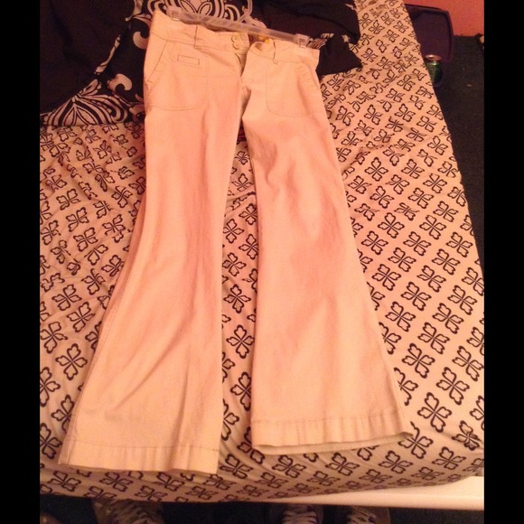 KHAKIS