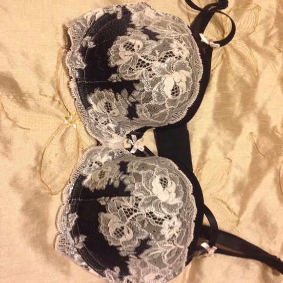 Victoria Secret Bra