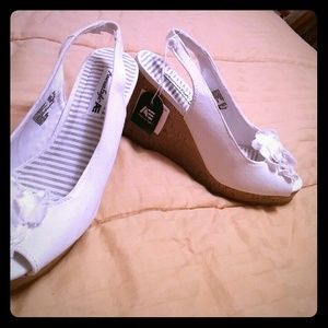 American Eagle white cork wedges