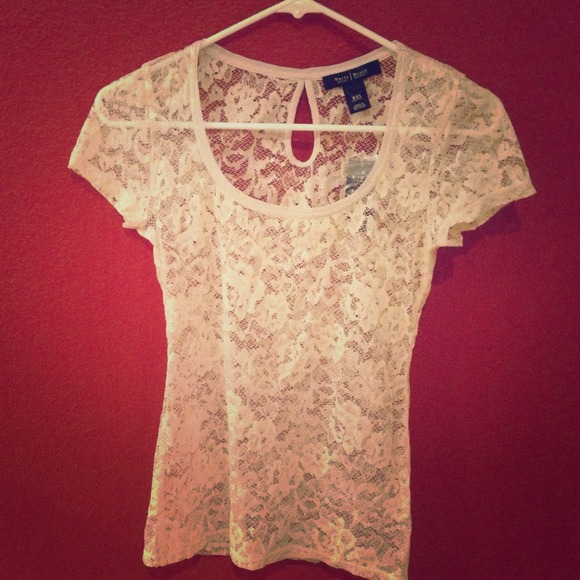 Lace tee