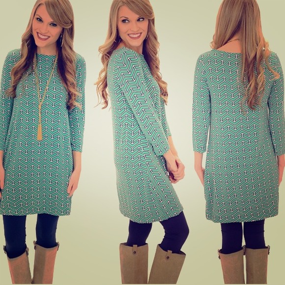 Boutique Dresses & Skirts - Best Basic Tunic Dress NWOT
