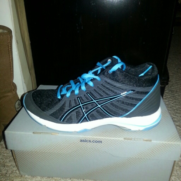 Asics Work Out Sneakers