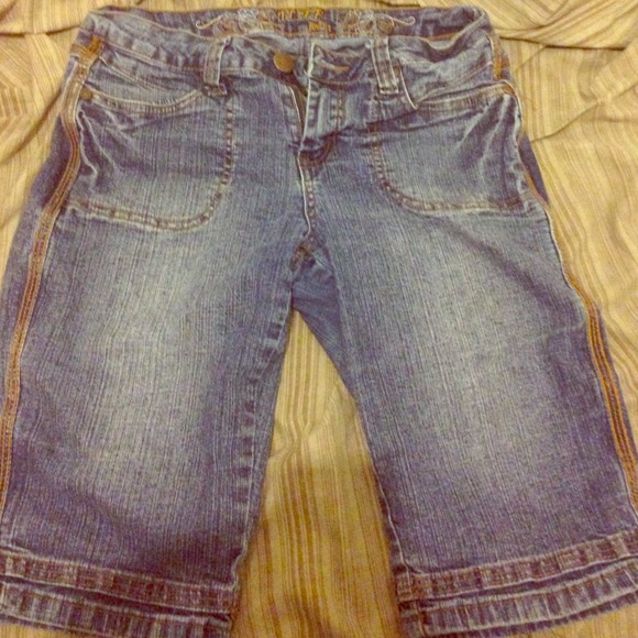 I cant fit them any more only worn about 3 times.