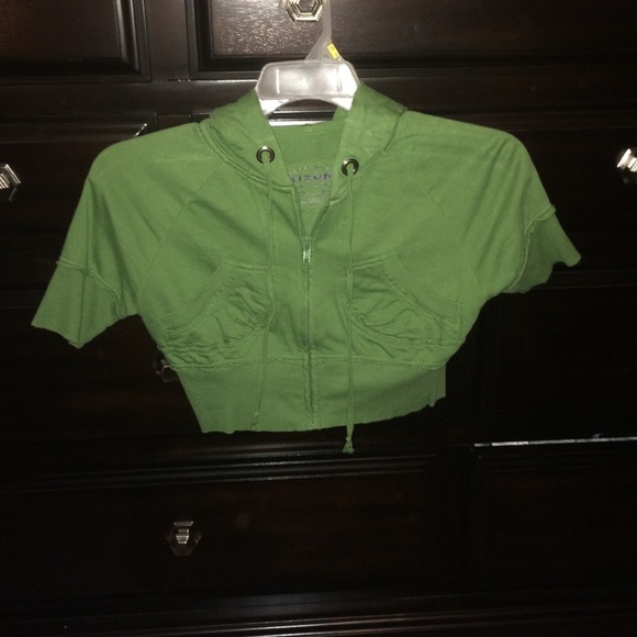 Crop top green jacket